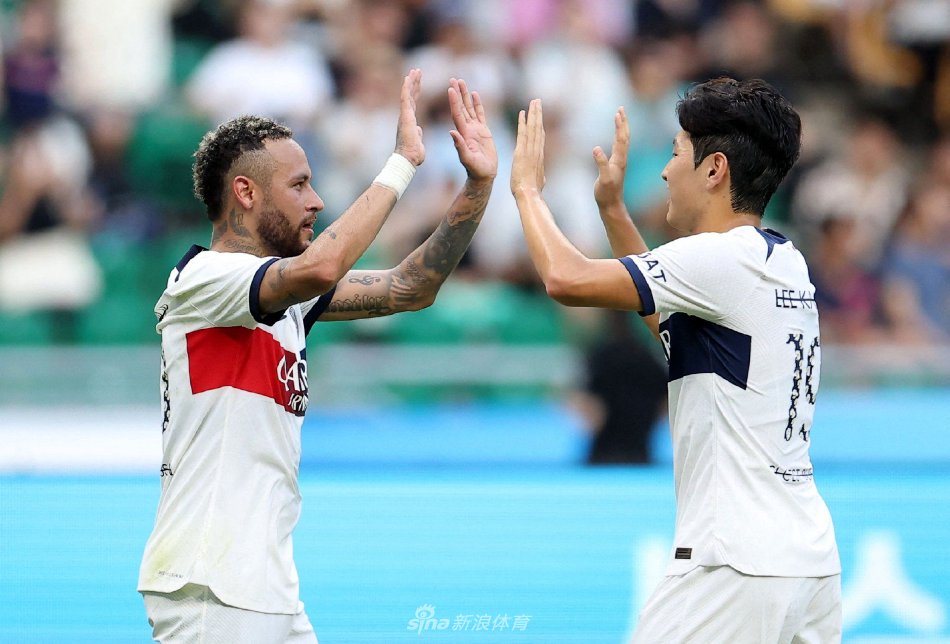 巴黎或被迫 巴黎或被迫