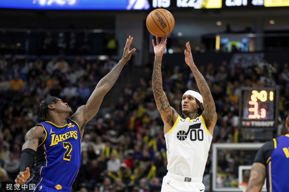 背后往往有 背后往往有