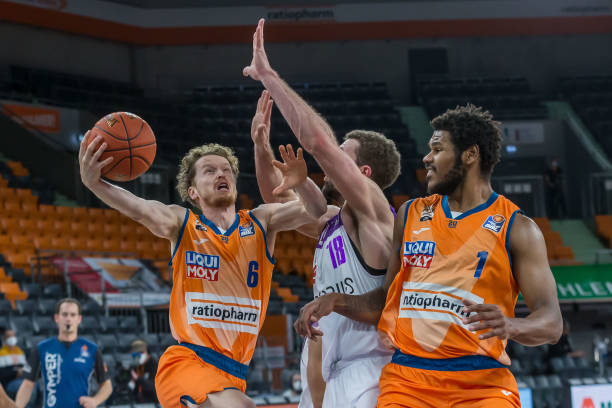 声中取得优 声中取得优